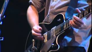 Neil Finn &amp; Friends - Suffer Never (Live from 7 Worlds Collide)