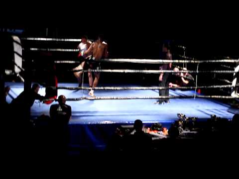 Christian Baya - UMC Titelmatch - 27/10/12 [round4]