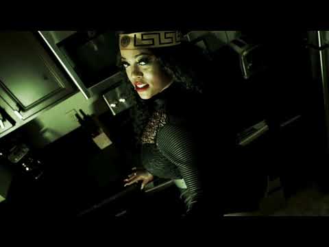 DOVEY MAGNUM FT. DRIZZY FADE - COCKY CRIMINAL (OFFICIAL MUSIC VIDEO)