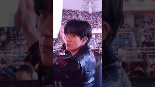 Download lagu Jin holding sign “Can I sing The Astronaut with you?” in the audience at Coldplay concert in Seoul! mp3 Download lagu Jin holding sign “Can I sing The Astronaut with you?” in the audience at Coldplay concert in Seoul! mp3