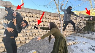 Download lagu Leila's threat to imprison her husband's thief! Revenge or forgiveness? mp3