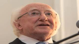 Michael D rockin&#39; in the Dáil - Saw Doctors