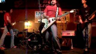 Big Engine playing No Money