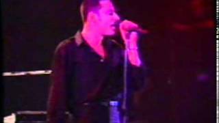 Loquillo Y Los Trogloditas. Mis Problemas Con Las Mujeres.  Zeleste  Barcelona..avi