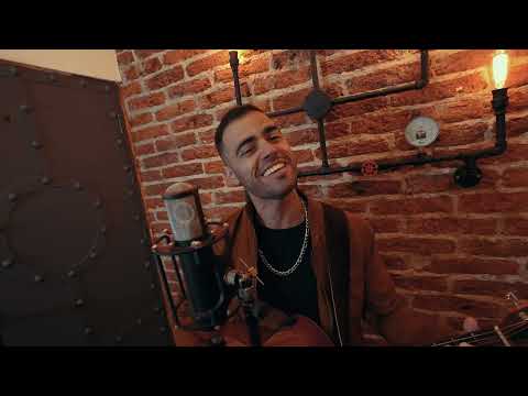 Gonzalo Castillo - A Un Milimetro de Ti