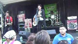 monty are i castle bound warped 09