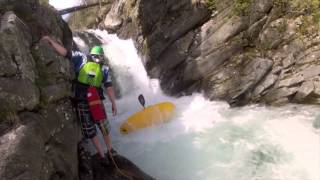 preview picture of video 'Kayaking in Italy - 2013'