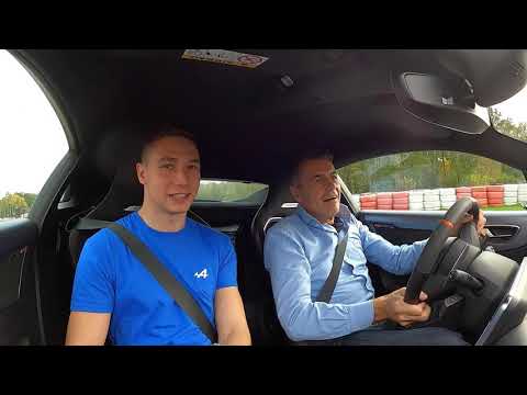 Krzysztof Hołowczyc pierwszy raz za kierownicą Alpine A110.