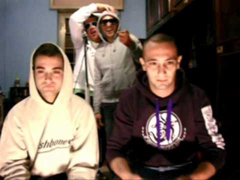 hip hop italiano - OMBREdellaNOTTE - DISTANTI (Taranto Rap).wmv