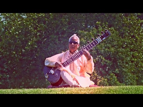BALUJI SHRIVASTAV - Guitar Sitar Suite Mvt. III - ft. BOO-BOO