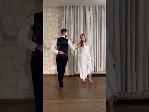 Simple combination of the the steps for your wedding dance #wedding #firstdance #weddingdance