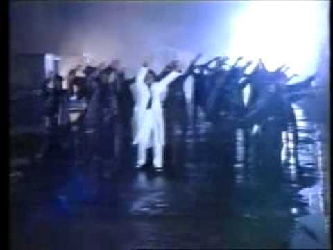 Xuxa cantando Xuxa Hits no Xuxa Park - 1995