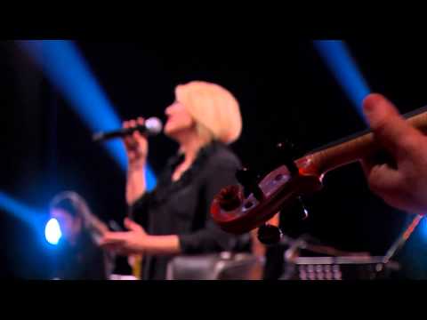 Meral Azizoğlu - Kemancı (Bir Şarkı Bir Türkü)