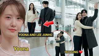 Download lagu Yoona and Lee Junho Hug Publicly first time after Wedding Rumors Surface...they're getting married  mp3