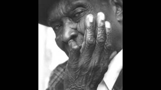 David Honeyboy Edwards- I Studied Up That Song Myself