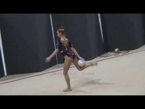 Hélène KARBANOV ballon - 2022 Revue d'effectifs à Thiais