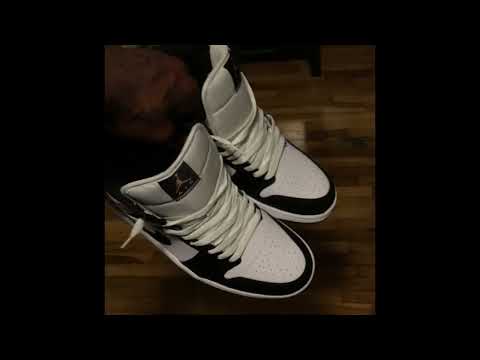 Young Tobbie - Free Handed (freestyle)