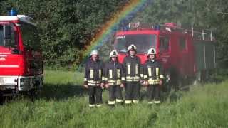 preview picture of video 'Feuerwehr Wesenberg Cold Water Challenge 2014'