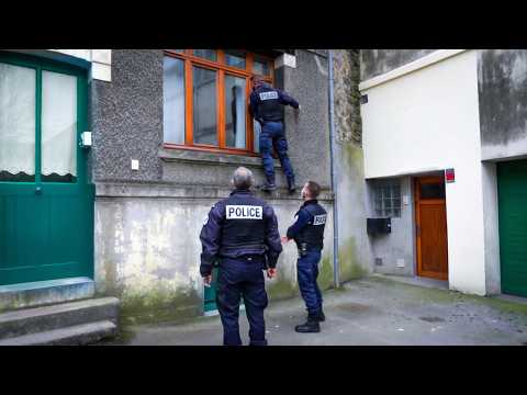 Behind the walls of the Boulogne-sur-Mer police station