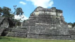 preview picture of video 'Belize: At the Caracol Ruins'