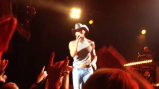 For a Little While. Tim Mcgraw-St.Louis 8-9-15