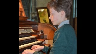 Praeludium in g (J.S.Bach) played by Antoine Anneessens on pipe organ