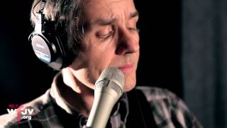 Dean Wareham - "Holding Pattern" (Live at WFUV)