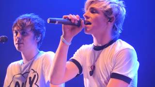 One Last Dance - R5 (Live at Club Nokia)