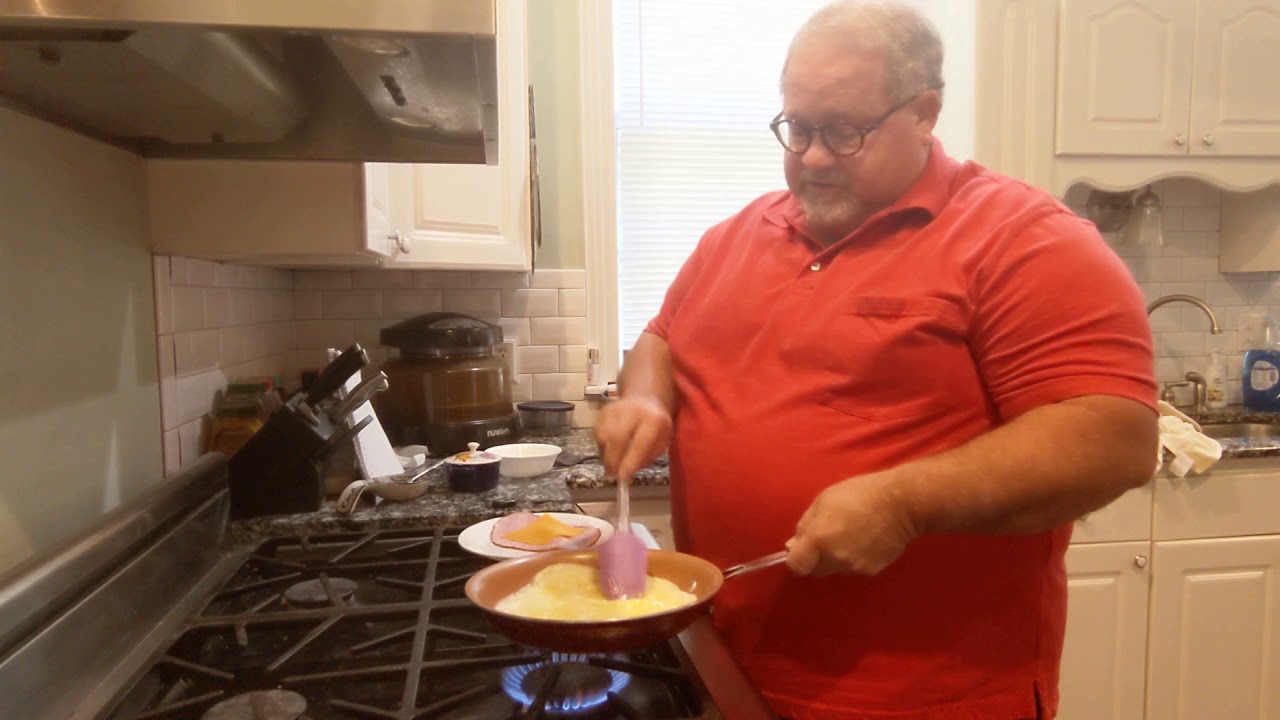 Keto Ham & Cheese Omlette