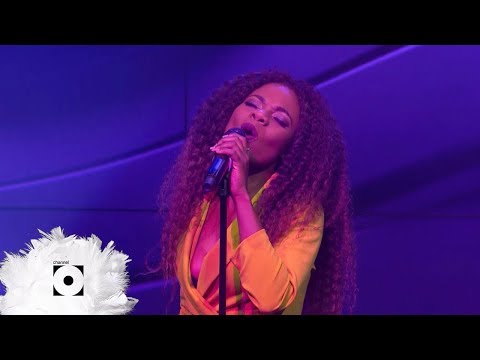 Ayanda Jiya Performs ‘The Sun’ - Massive Music | Channel O