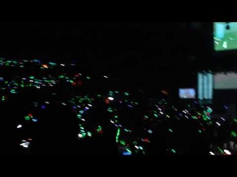 130807 PH fans chant(?) after SHINee performed.