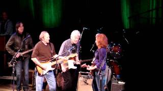 For What It's Worth - CSN with Bonnie Raitt & Jackson Browne at the Shoreline - 08/07/11