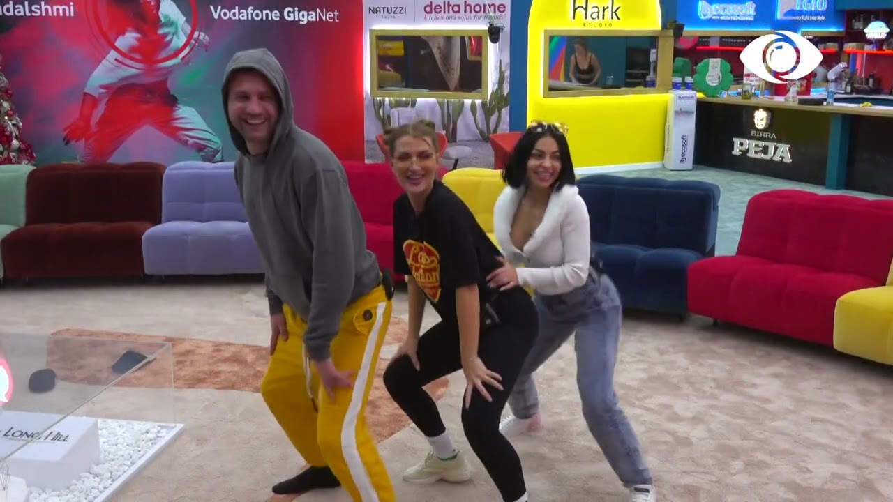 Ariana dhe Mikela kërcejnë twerk, ai që i bashkohet është Luizi
