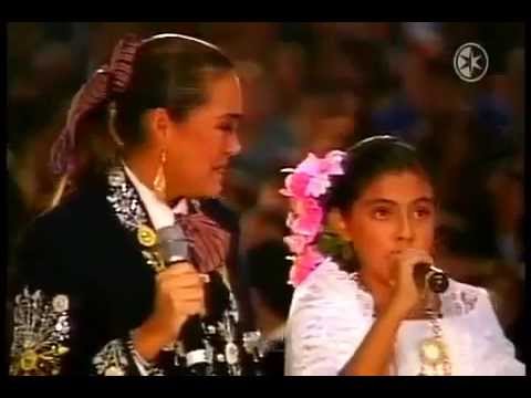 Aida Cuevas y valeria "Yo también soy morena", Mañanitas a santa María de Guadalupe 2007.