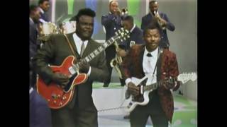 Funky Mama (Live)   -  Freddy King and Clarence Gatemouth Brown
