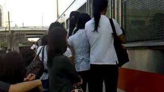 preview picture of video 'Philippine National Railways Aircon Train - EDSA STATION, Makati City'