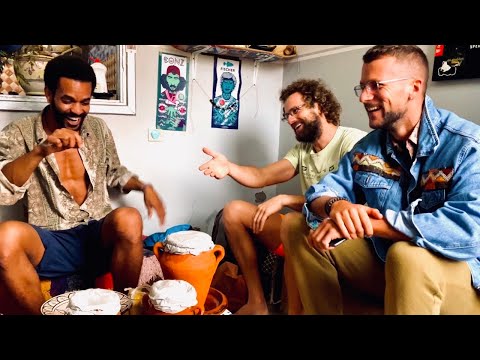TANJIA! Moroccan Cooking and Trying Tanjia for the First Time طعام مغربي