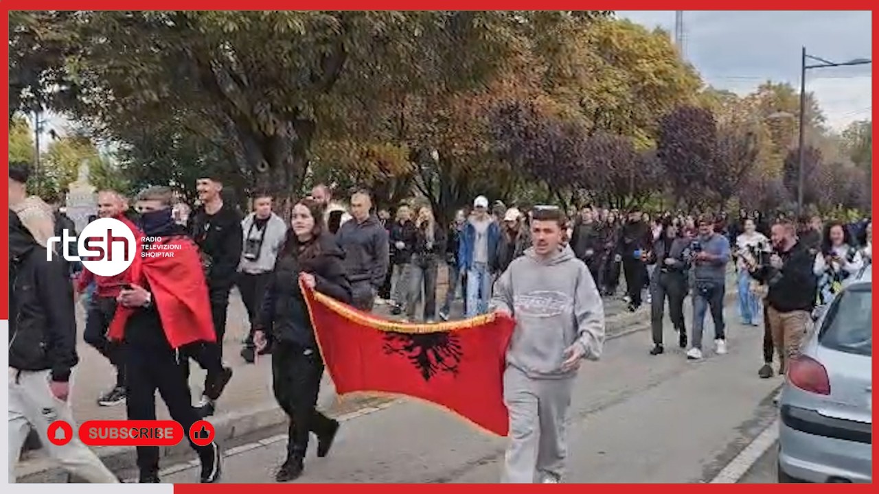 Nis protesta e studentëve në Korçë, marshim në bulevardet e qytetit