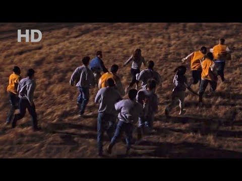 Jeepers Creepers 2 Running from the Creeper HD ( Scotty’s death )