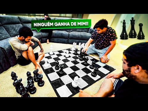 download lagu mp3 mp4 Jogo Xadrez Gigante, download lagu Jogo Xadrez Gigante gratis, unduh video klip Jogo Xadrez Gigante