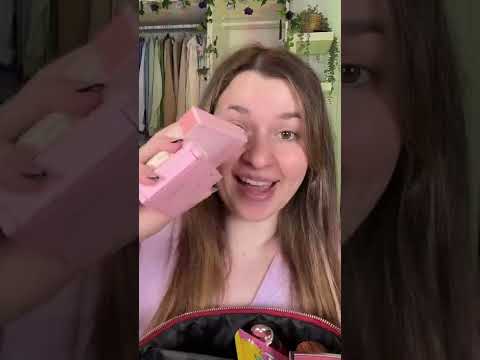 I'm packing my makeup case.