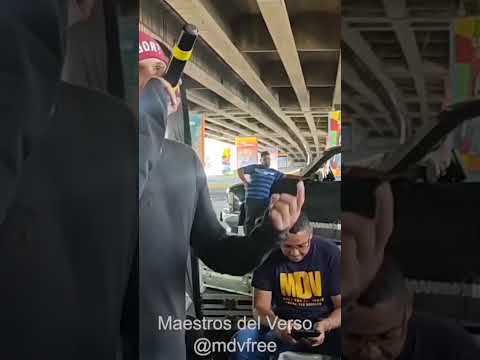 Jez y Camacaro en un brutal 4x4 en la liga pro 🔥 #freestyle #batalladefreestyle