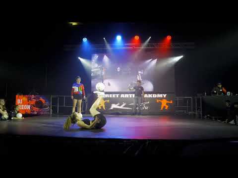 Pola vs Jasmijn | Finale foot freestyle femme- Battle Humanitaria 2021