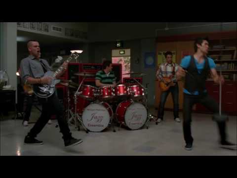 GLEE Full Performance of Hot For Teacher