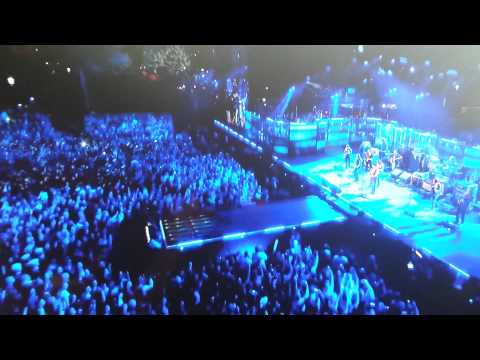 Fortunate Son (CCR) - Dave Grohl, Bruce Springsteen & Zack Brown 2014