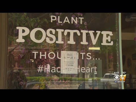 Amid Start For 'Retail To Go,' Waxahachie Stores Post Positive Messages For Visitors