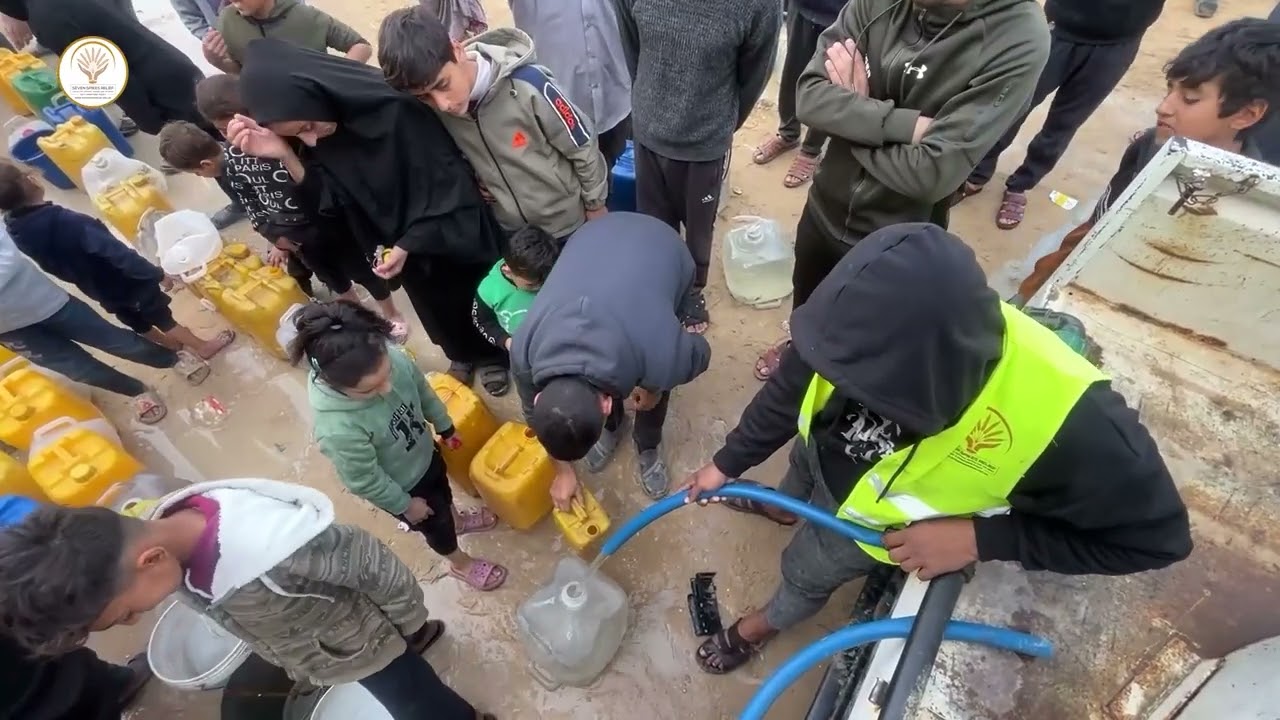 Water Tanks Distribution (235) for the Displaced families in Gaza, Thanks to  Yunus Ali Hoque