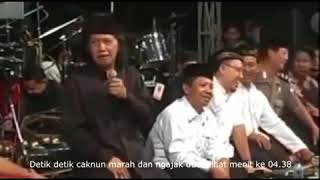 Download lagu Cak Nun Permalukan Orang Bodoh yg bilang Musik Haram mp3