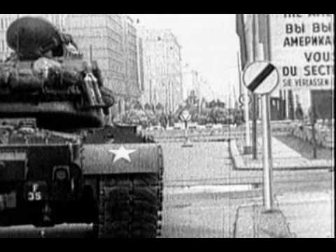 The cold war, Checkpoint Charlie