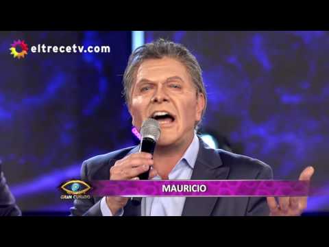 Mauricio went to the Showmatch floor and gave lessons on saving for 2016.